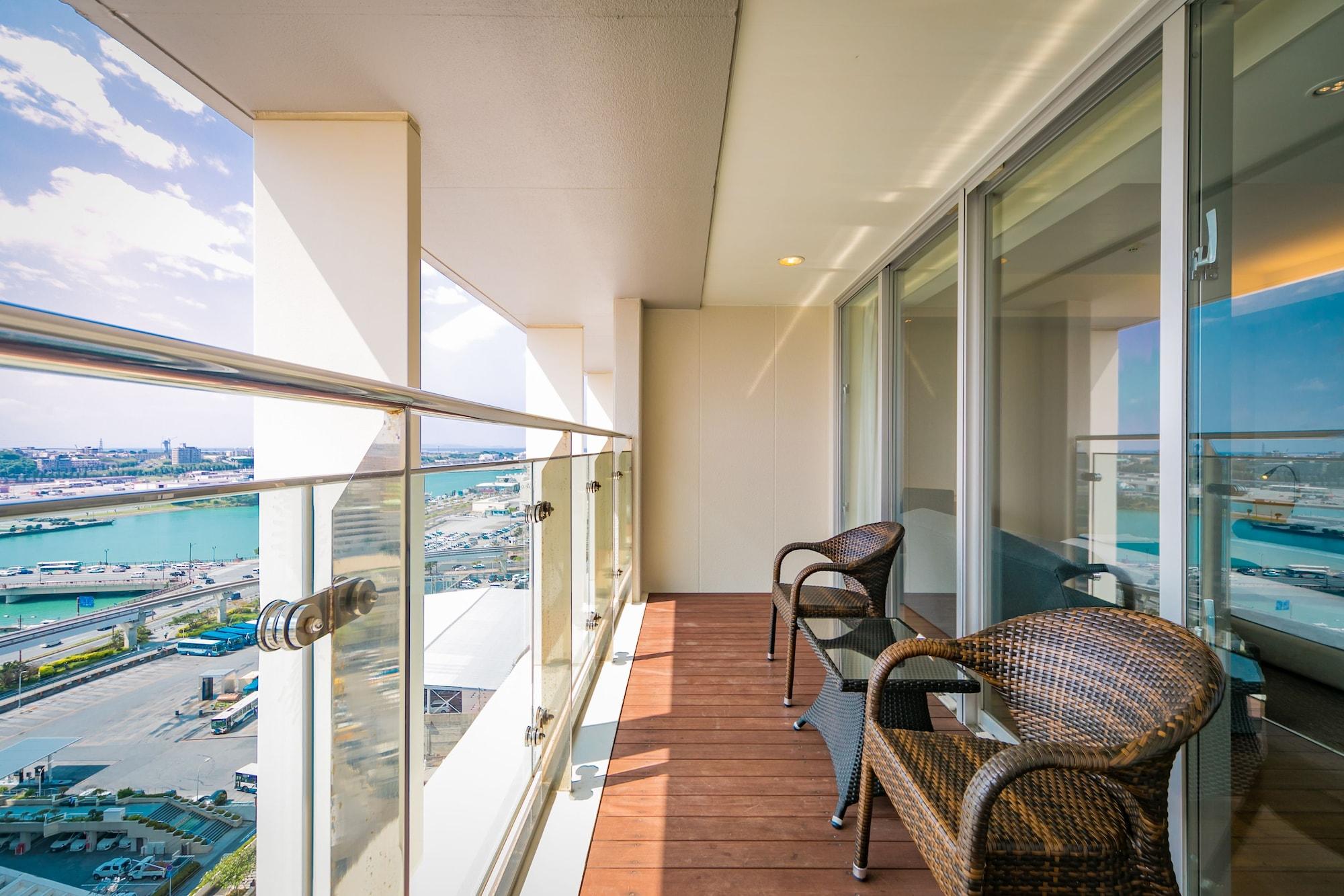 Naha Tokyu REI Hotel Bagian luar foto