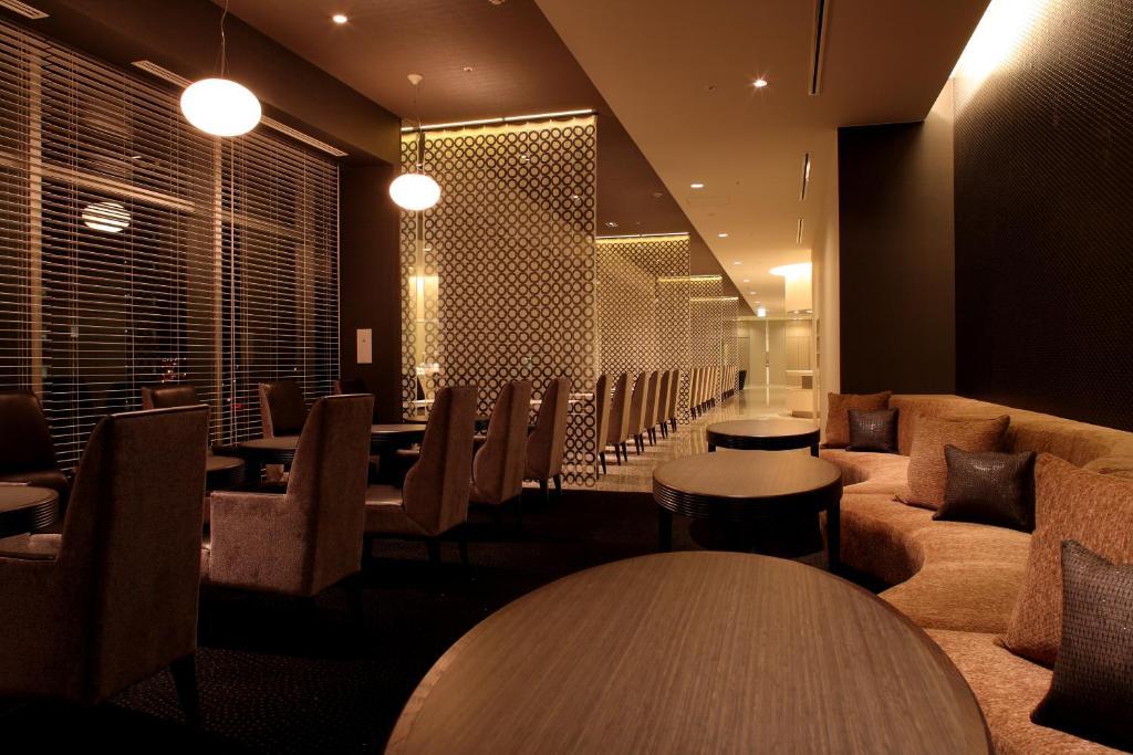 Naha Tokyu REI Hotel Bagian luar foto